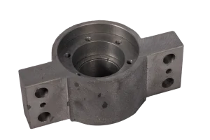 Cast steel industrial component with complex machined structure